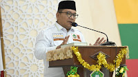 Dua Guru Besar dari IMPM Terima Penghargaan