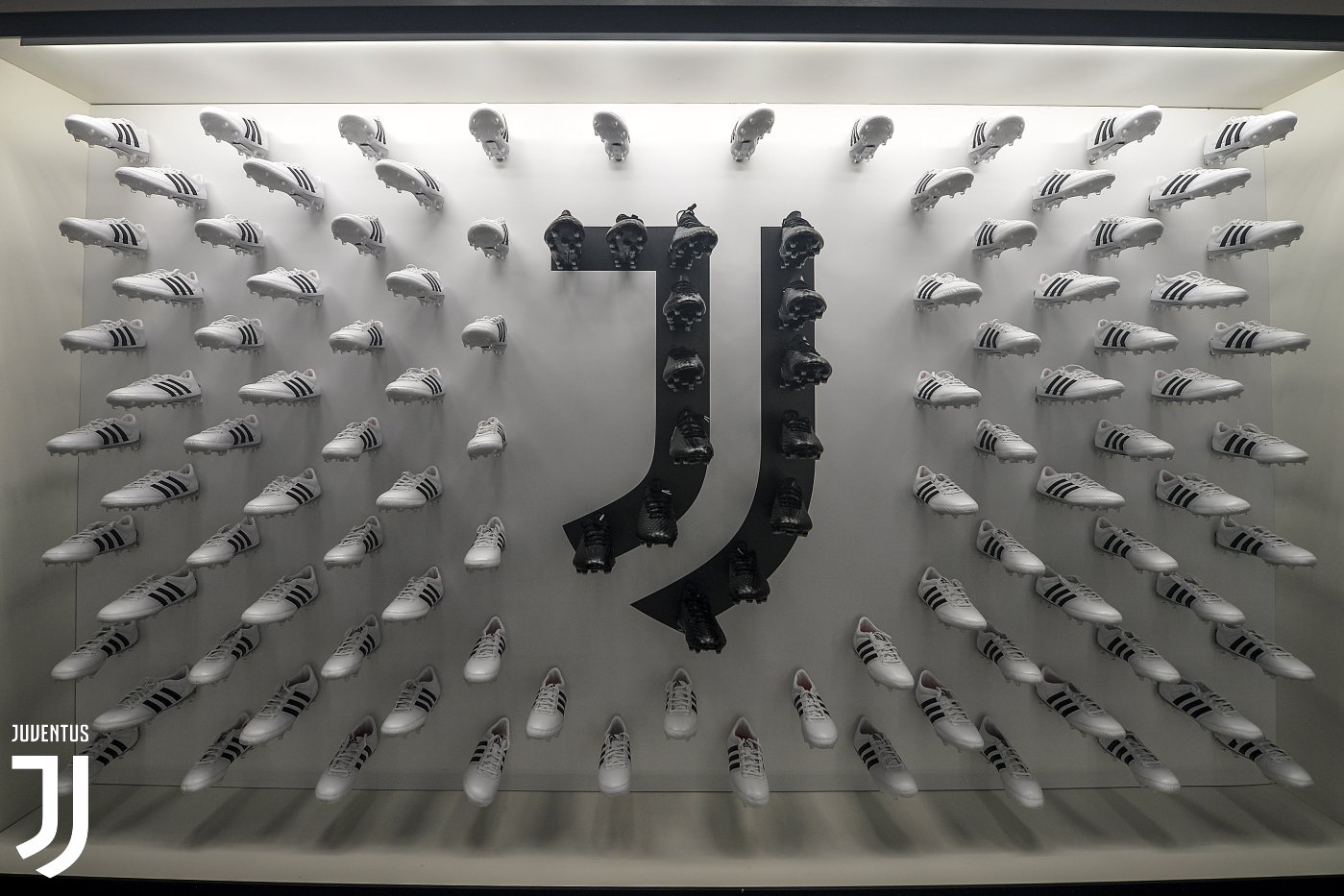 All New Juventus 2017 Logo Revealed Footy Headlines