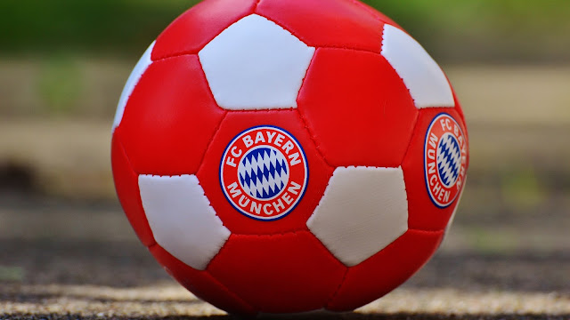 FC Bayern Munich Ball HD Wallpaper