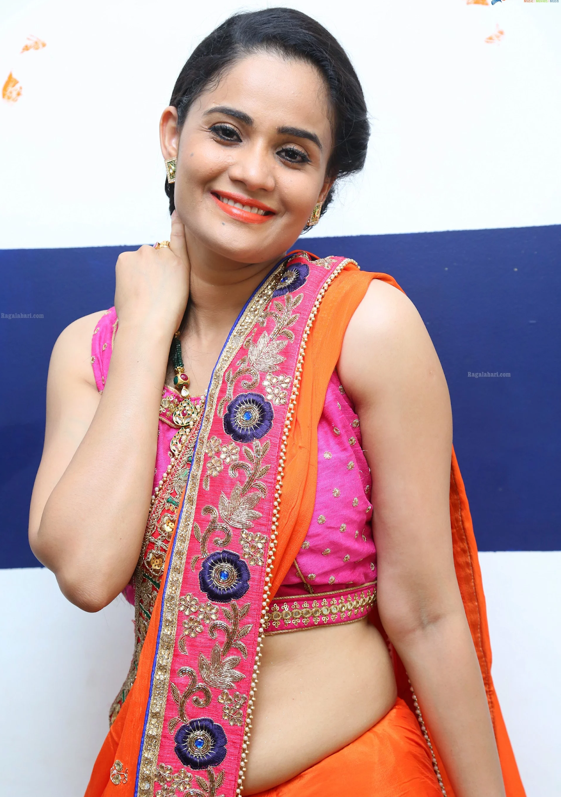 Usha Hot Big Navel