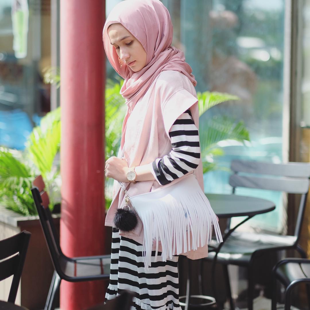 Kumpulan Contoh Baju Muslim Remaja Paling Trend Zona Hijab Terbaru