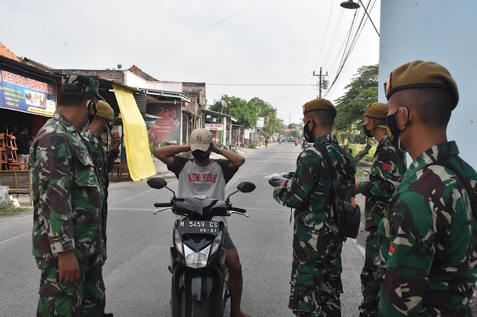 Bagi-bagi Masker di Jalan, Ini Penjelasan Danramil 12/Mranggen Kapten Arm Sukartiyo