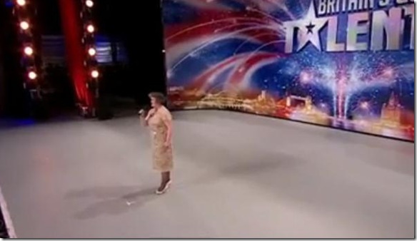 YouTube - Susan Boyle - Britains Got Talent 2009 Episode 1 - Saturday 11th April_1239855809973