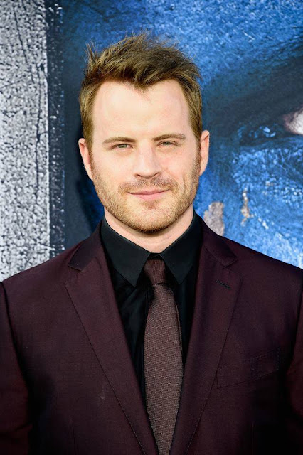 Robert Kazinsky Profile pictures, Dp Images, Display pics collection for whatsapp, Facebook, Instagram, Pinterest, Hi5.