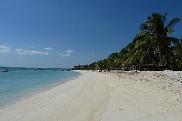 Pantai Nemberala 