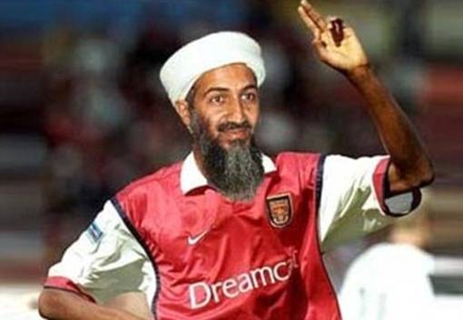 Osama Bin Laden terlihat di sini sebagai pemain sepakbola