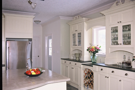 Cherry Cabinets In Kitchen