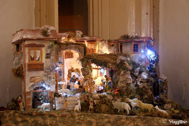 La Mostra dei Presepi all'interno del Villaggio di Natale a Gaeta