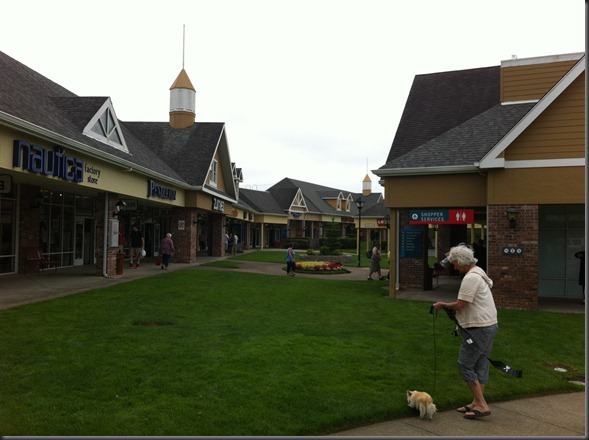 Tanger Outlets