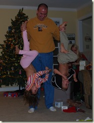 putting up christmas tree (14)
