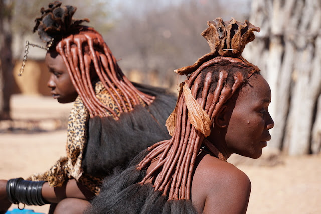 Visitando aldeias das etnias Himba e Damara na Namíbia