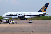 SINGAPORE AIRLINES A380800. Photo: Luengo Germinal le 952010 à CDG. (singapore airlines )
