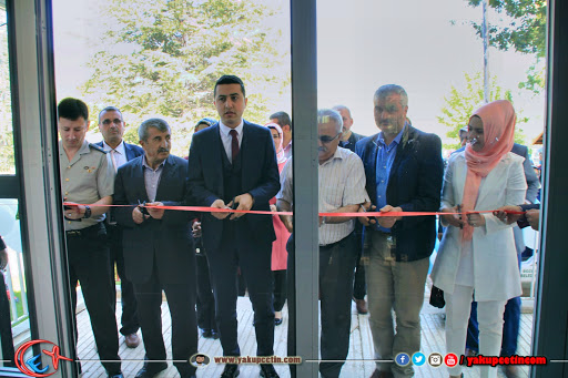 Bozkır, Halk Eğitim Merkezi ve Komek Yıl Sonu Sergisi gerçekleştirildi.