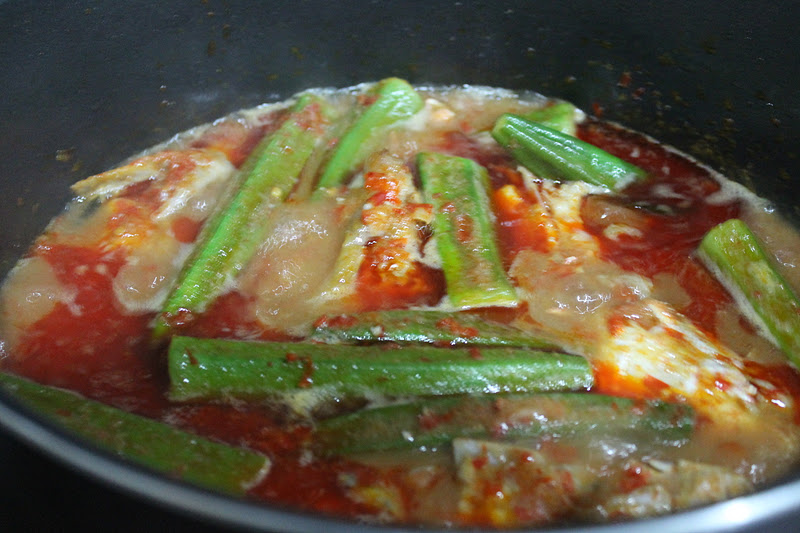 Masak Asam Pedas Kepala Ikan Merah - Azie Kitchen