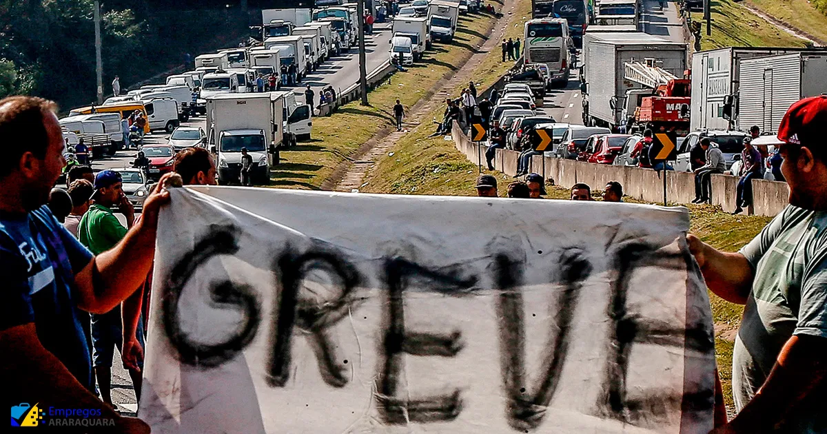 Caminhoneiros vão parar: “não aguentamos mais ser enganados pelo senhor Jair Messias Bolsonaro”