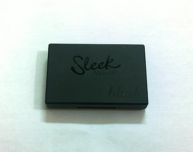 Sleek Makeup Powder Blush in Flamingo - Review & Swatches