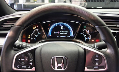 Honda Civic 2016 Coupe Debuts : Same Virtues, Hotter look