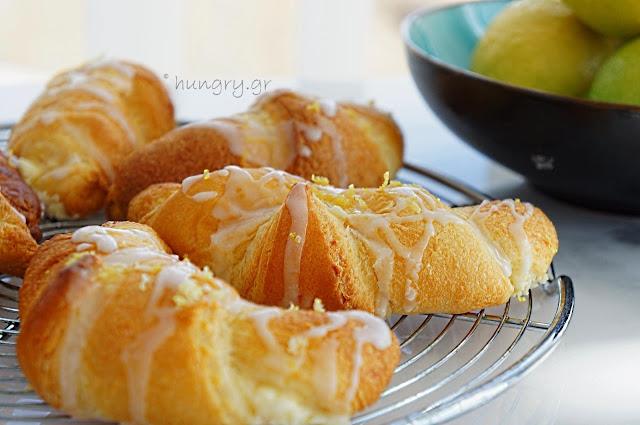 Lemon-Cream Cheese Crescent Rolls