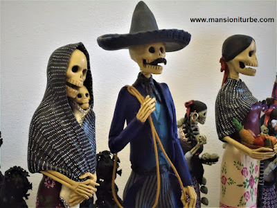 Arte Popular de Michoacán: Catrinas de Capula