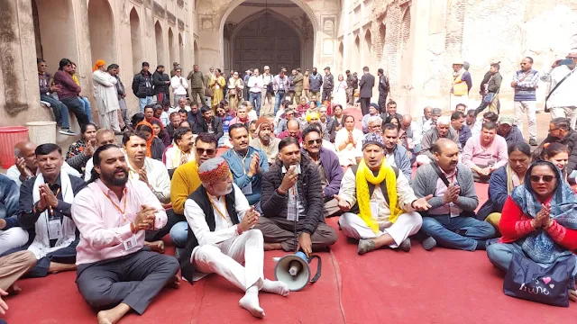"Devotees at Shri Katasraj Dham offering prayers to Lord Shiva"