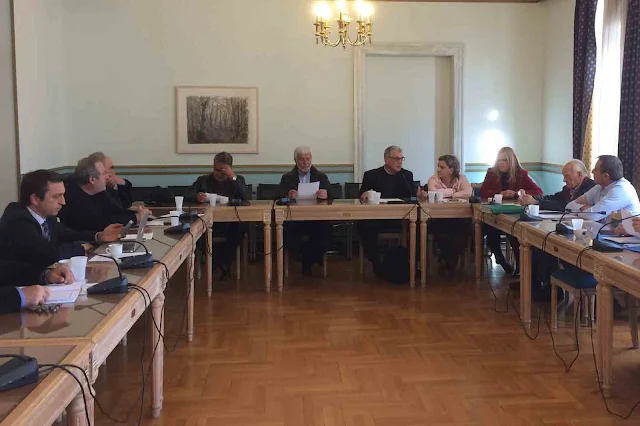 Ομόφωνη απόφαση της Περιφέρειας Πελοποννήσου και φορέων για τη θωράκιση του ΠΟΠ Ελιάς Καλαμάτας
