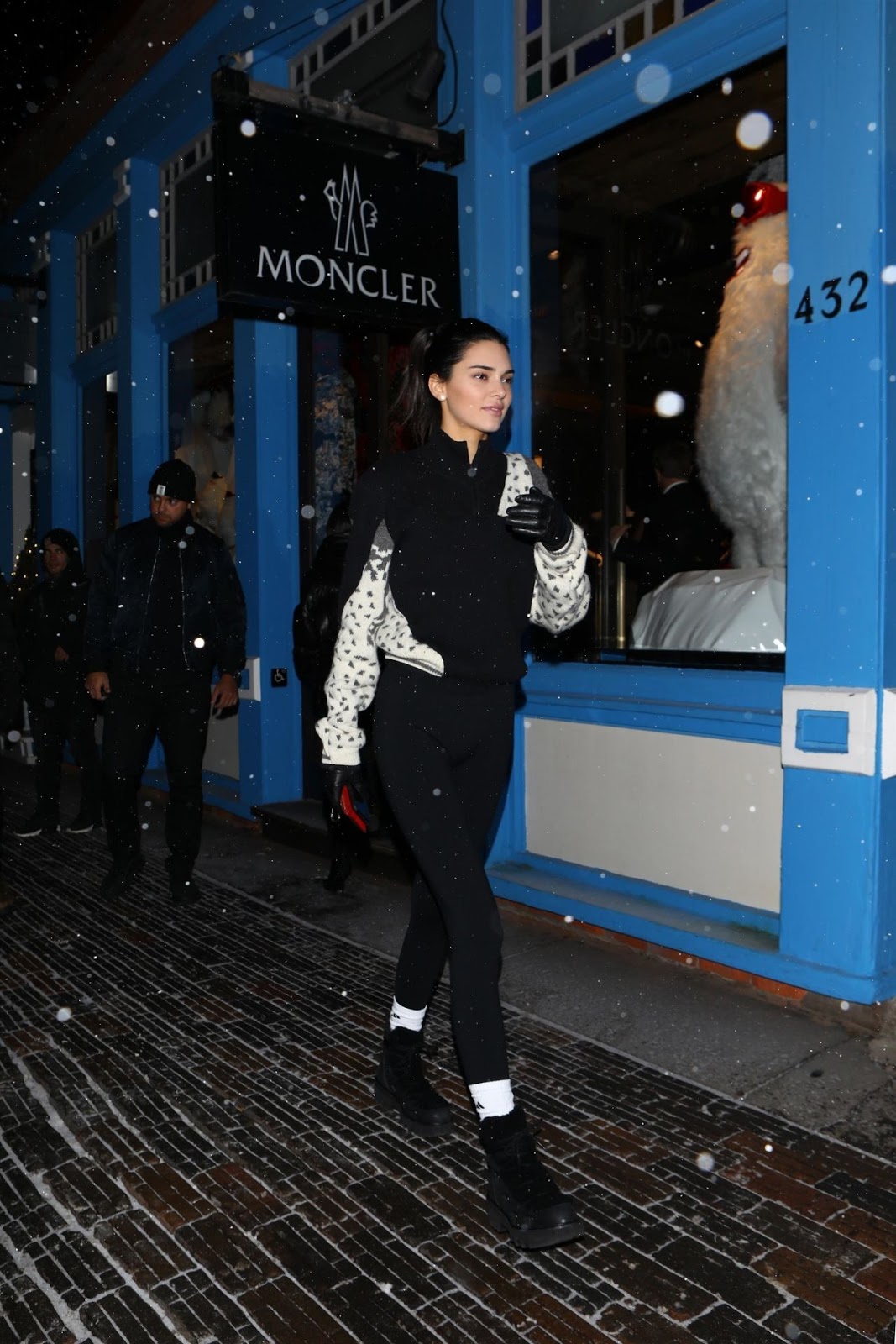 Kendall Jenner night out style fashion photo