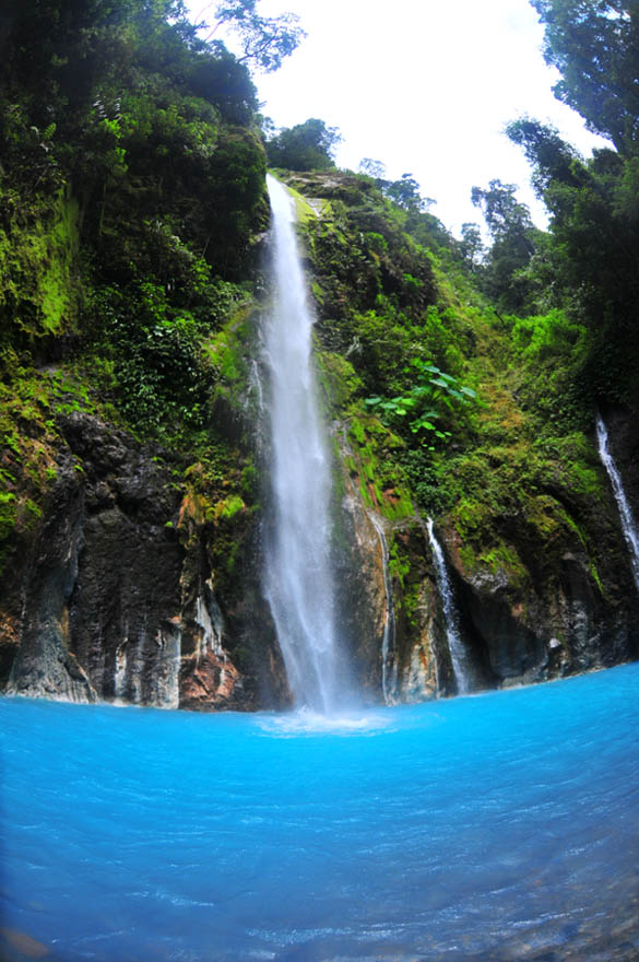 Air Terjun Dua Warna Sibolangit ranianggraini18.blogspot.com