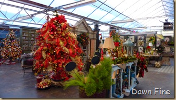 Christmas at the Garden Shop, Apex, NC_003