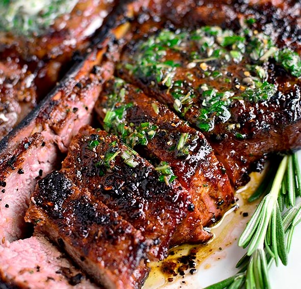 Perfect Grilled Steak with Herb Butter #paleo #glutenfree