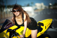 Motorcycle Sexy Girl