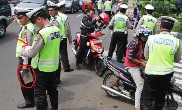 Polisi Membuat Cara Baru Agar Anda Terkena Tilang!! Bacalah Agar Terhindar