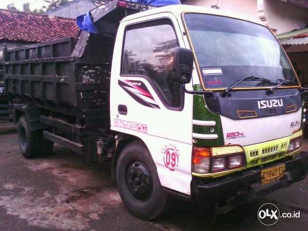  Isuzu  Dam  Truck 2010 Truck Bekas  Barang Second Tapi Bagus