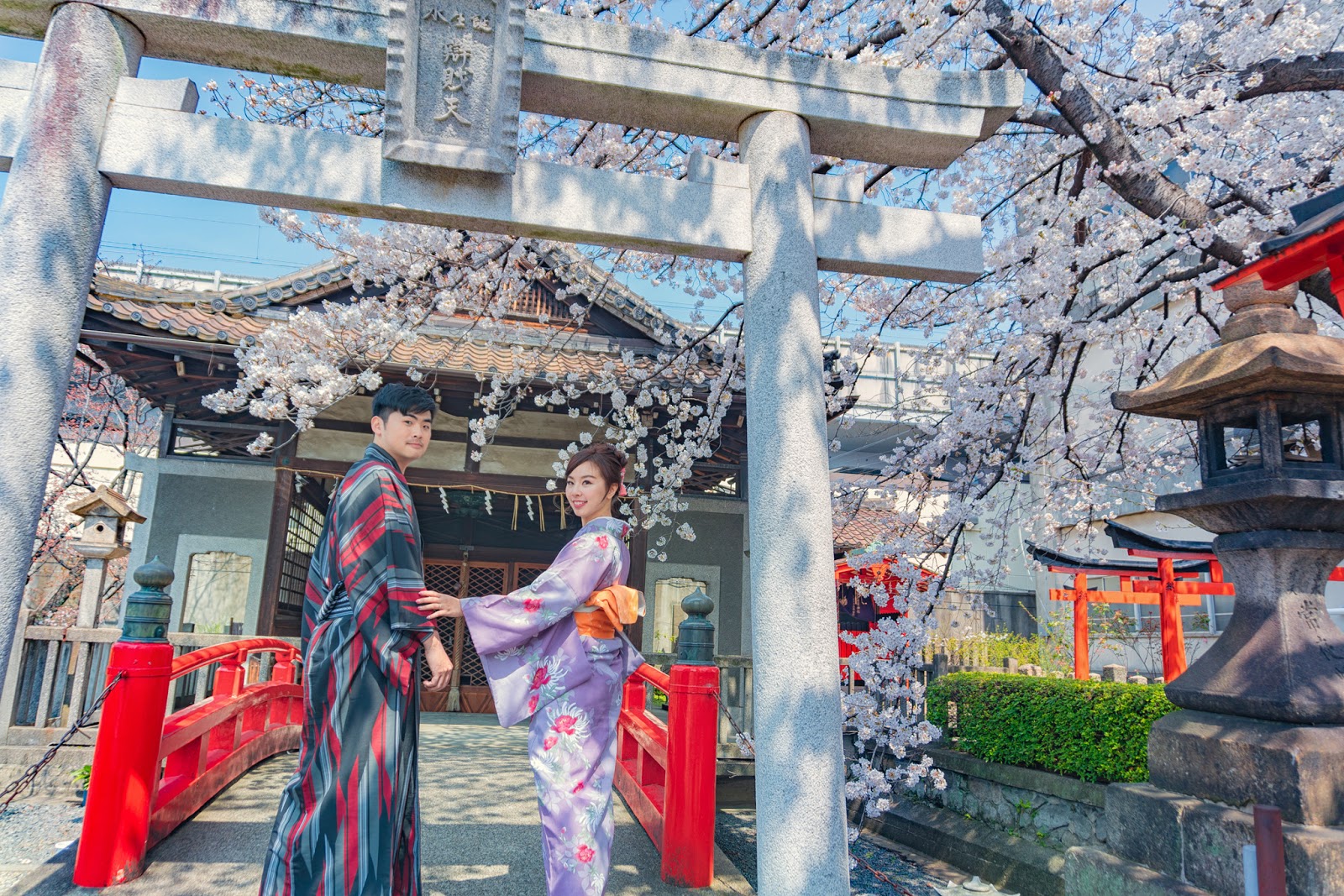 京都櫻花婚紗 櫻花雪 櫻吹雪 日本櫻花婚紗 吉野櫻 日本京都遊玩 瑪朵婚紗 日本婚紗推薦 櫻花禮服 櫻花和服