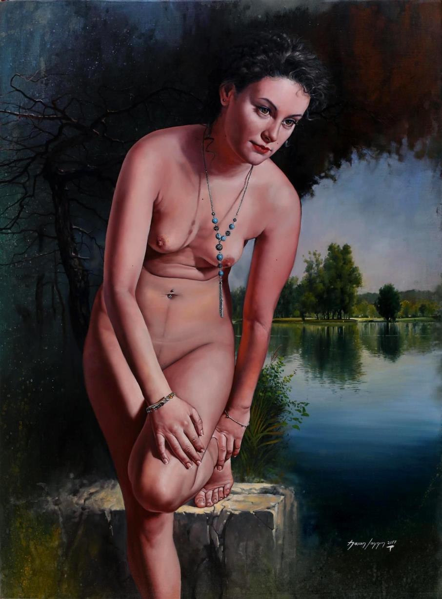 Hasan Saygin | naked woman Portrait