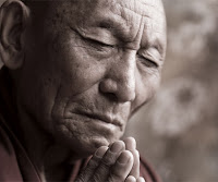 lama tibetano
