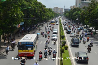 Bán đất mặt phố Cầu Giấy, 1200m, 320 tỷ