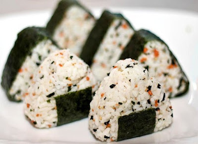 Cơm nắm Onigiri