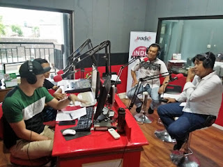 Petugas Sapa Masyarakat Lewat Talk Show di I-Radio, Sekaligus Sampaikan Pesan Kamtibmas Kepada Masyarakat