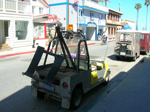 On the isle of Catalina here's an Autoette tow vehicle