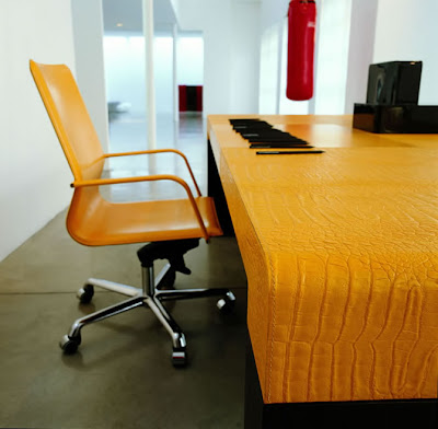 Unique Furniture on Yellowish Unique Office Furniture   Desk And Chair