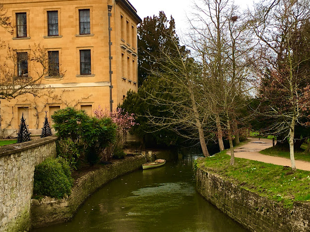 Picture of a river in Magdalen College, Oxford