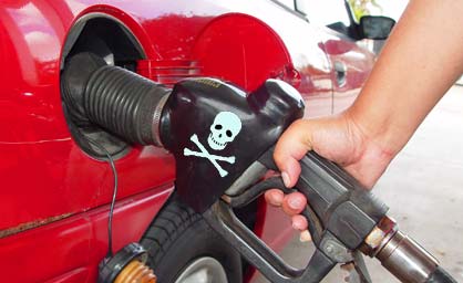 Mais um: Petrobrás reajusta preço da gasolina e do diesel