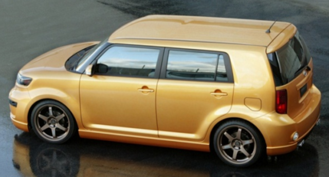 2017 Scion XB