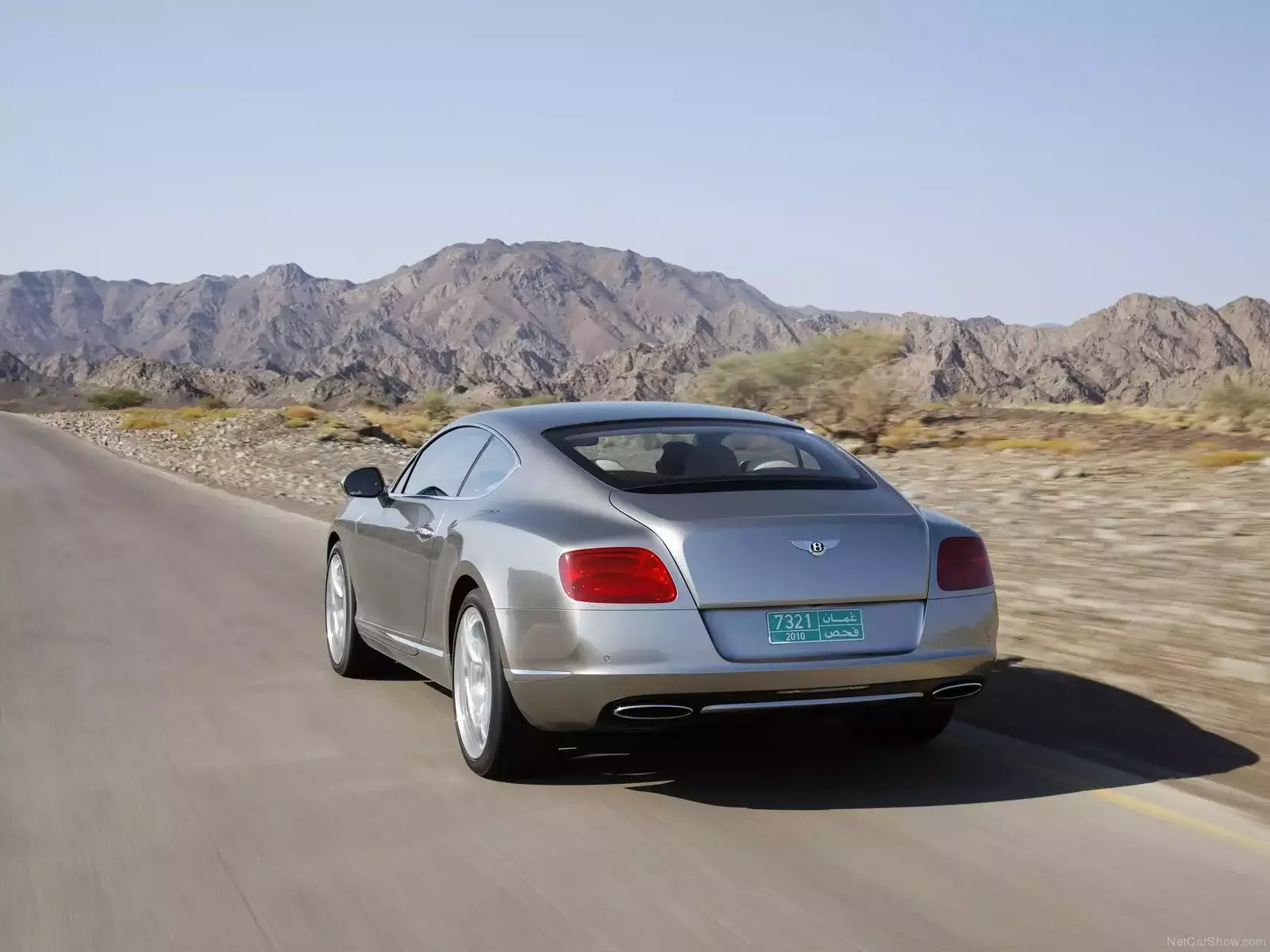 Hình ảnh xe ô tô Bentley Continental GT 2012 & nội ngoại thất