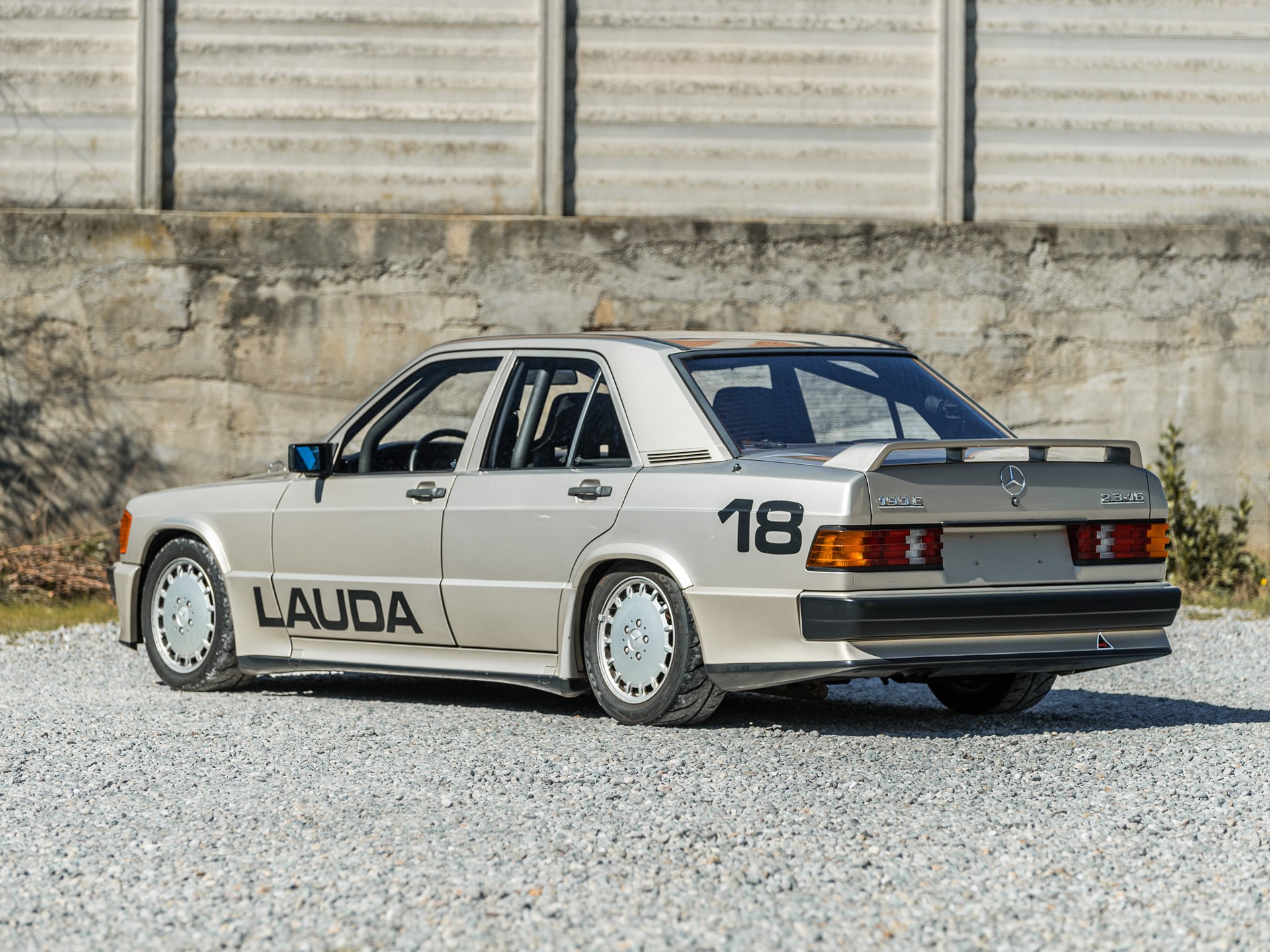 Niki Laudas Mercedes-Benz 190 E 2.3-16 'Nürburgring': Eine Rennsportlegende auf der Auktionsbühne