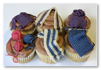 knitted cupcakes