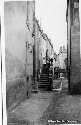 Photo ancienne d'Auvergne : lieux divers.