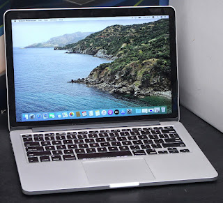 Macbook Pro Retina Early 2015 Core i5 MF839LL/A