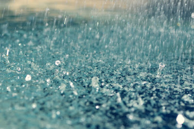 Hujan Sangat Lebat Sebagai Pertanda Sebelum Kiamat