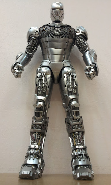 Hot Toys Iron Man Mark II Unleash Version